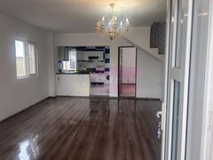 Casa parter+etaj Soseaua Giurgiului- Ferentari